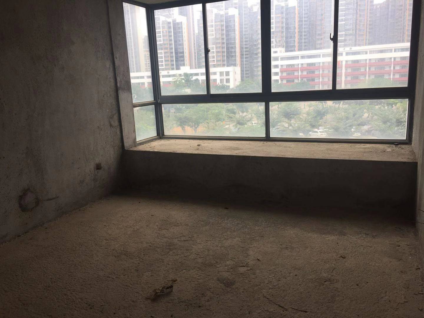 次卧