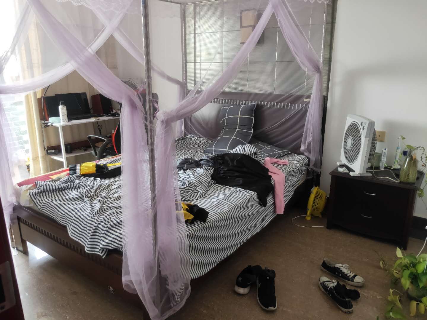 皇家花园 精装3房 朝南 随时看房