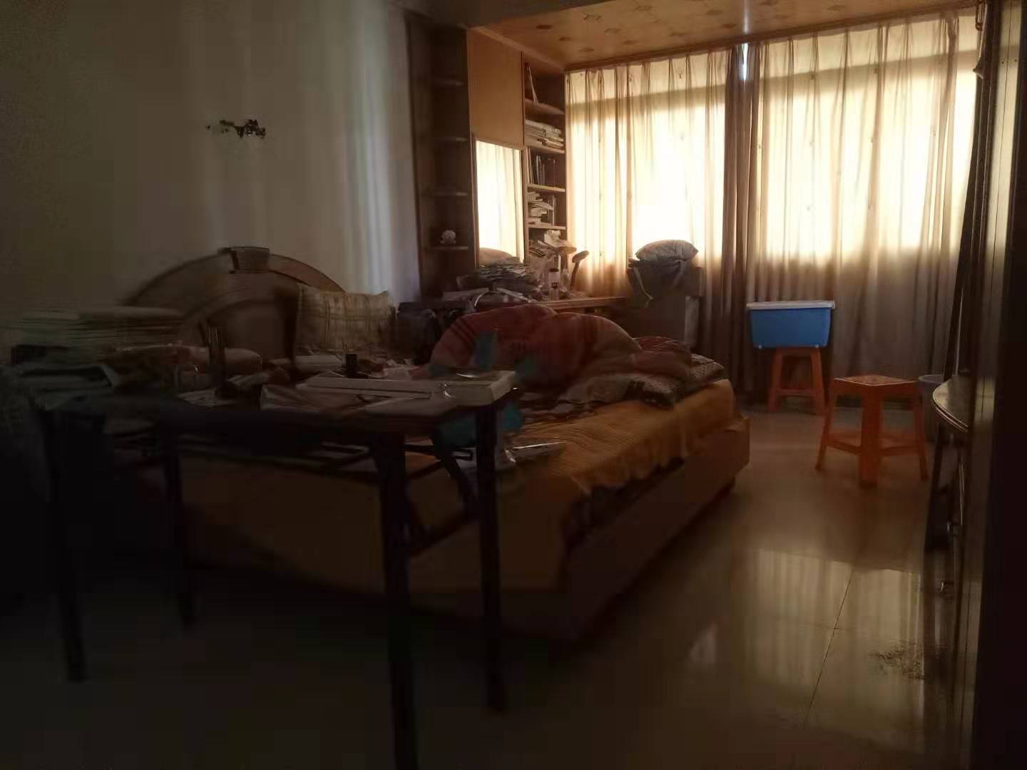主卧