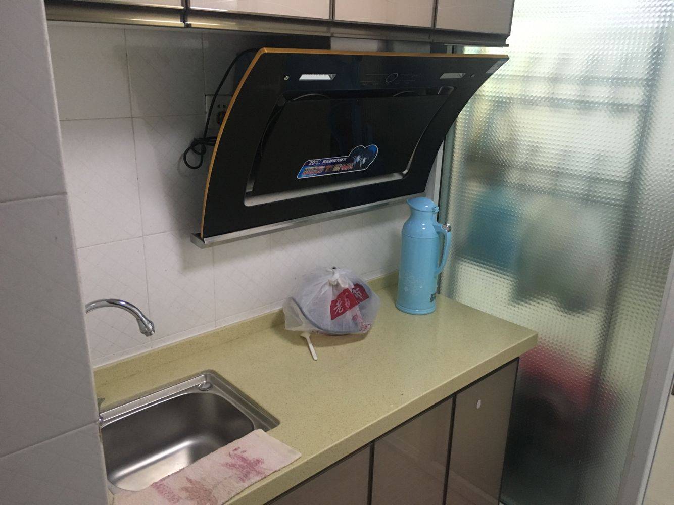 厨房