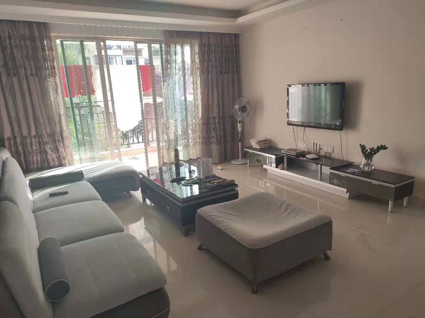 永万路 展兴高新花园 拎包入住