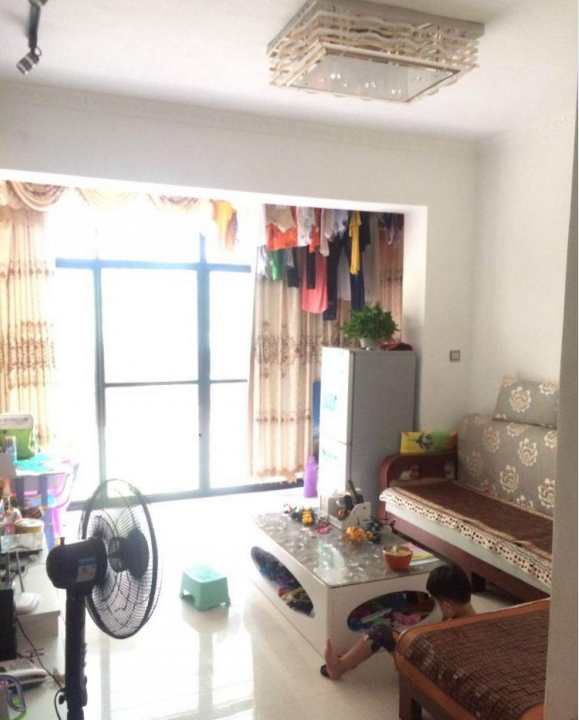 永万路宝源花园2房2厅出售