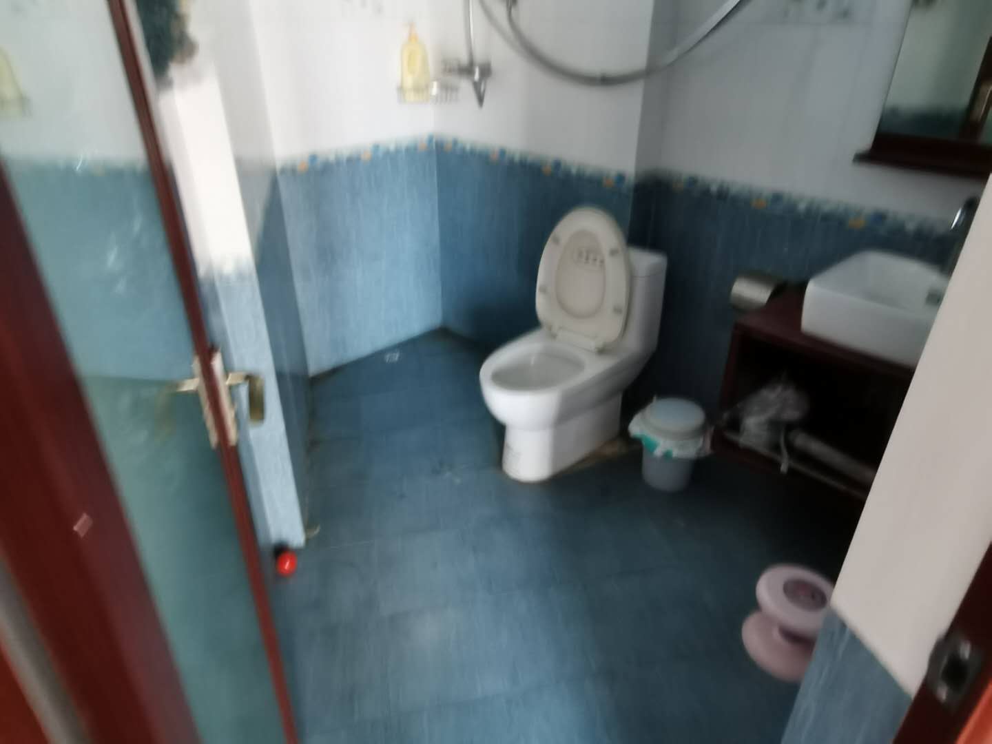卫生间1