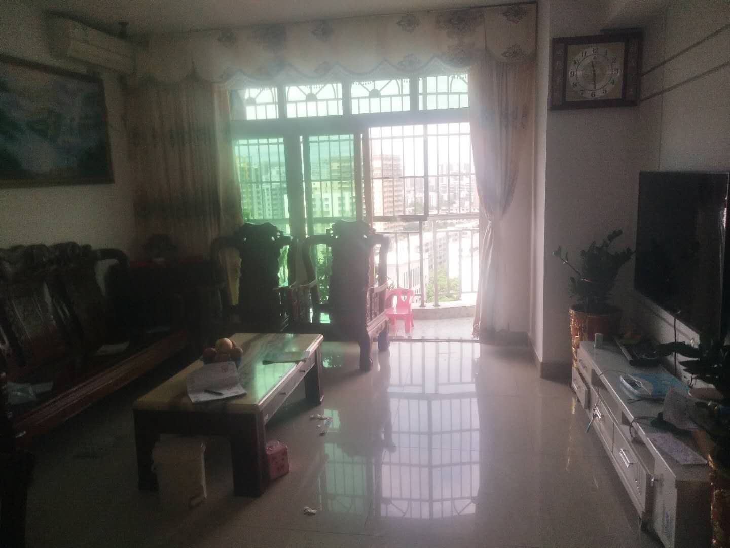 次卧1