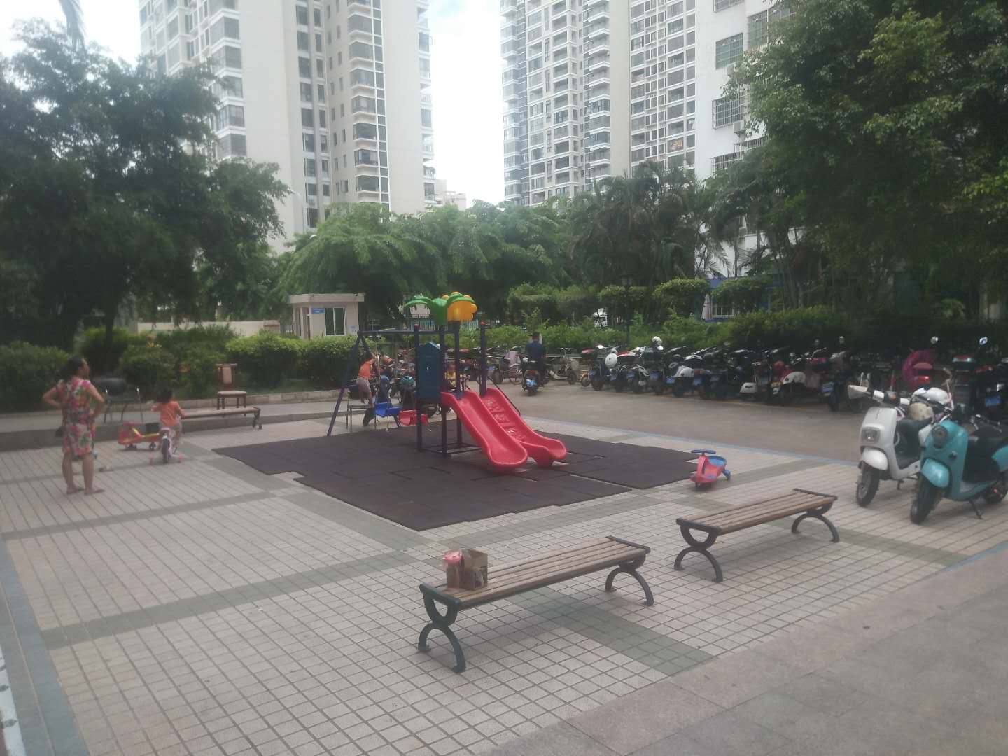 次卧1