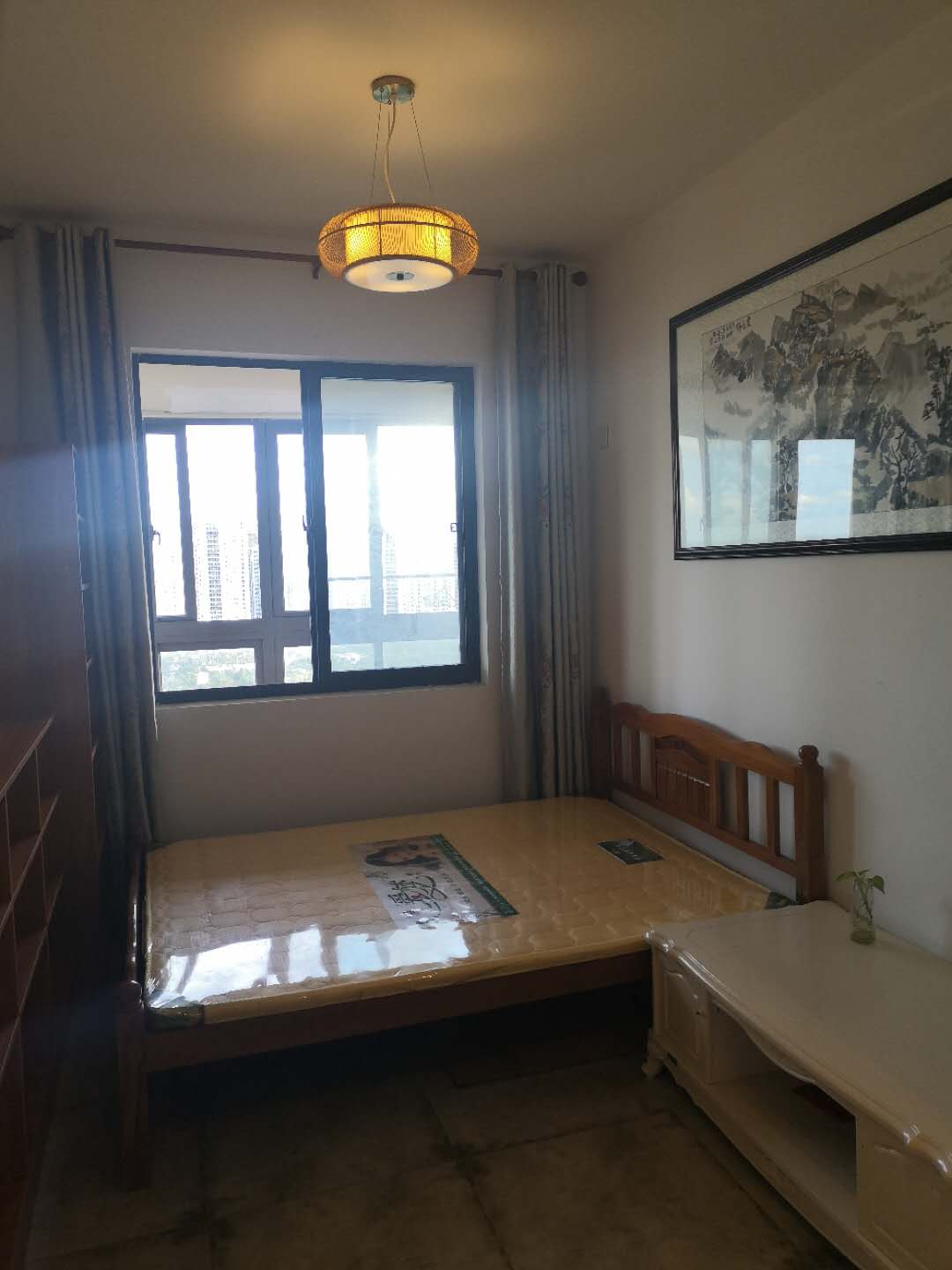次卧1