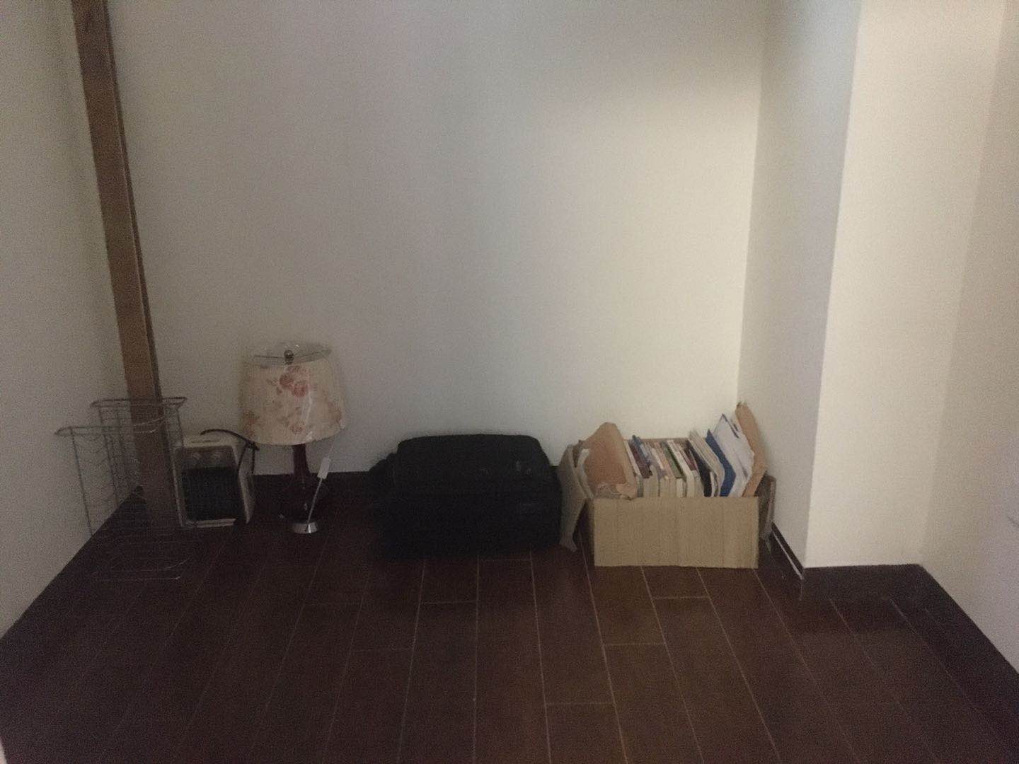 次卧2