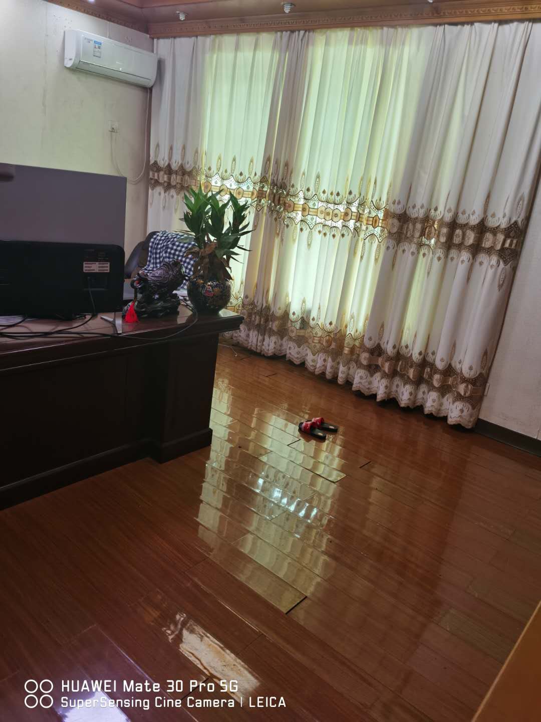 次卧7