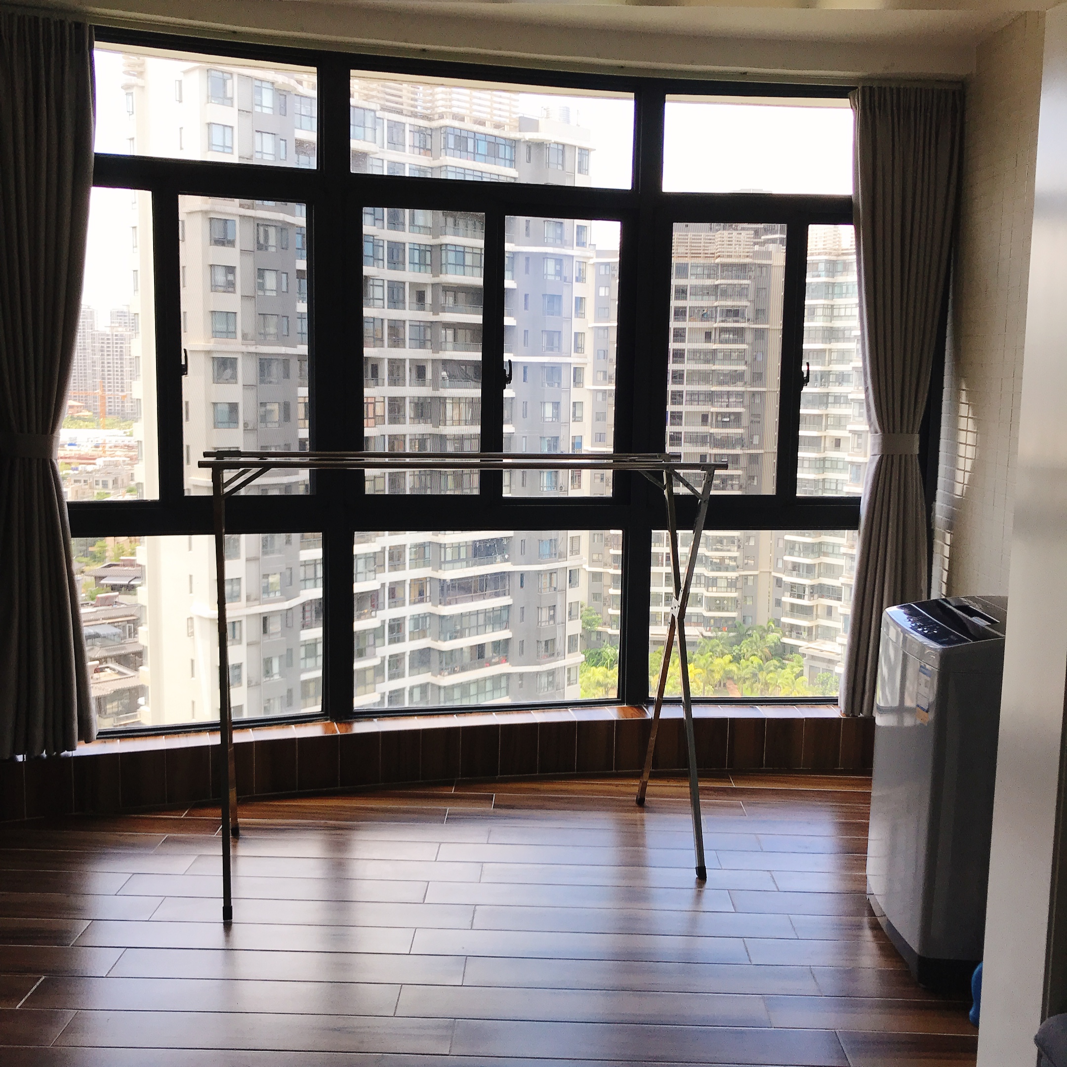 次卧1