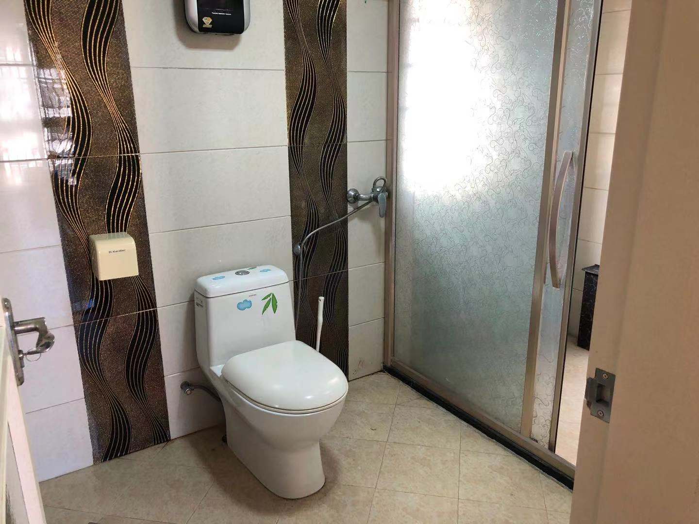 卫生间3