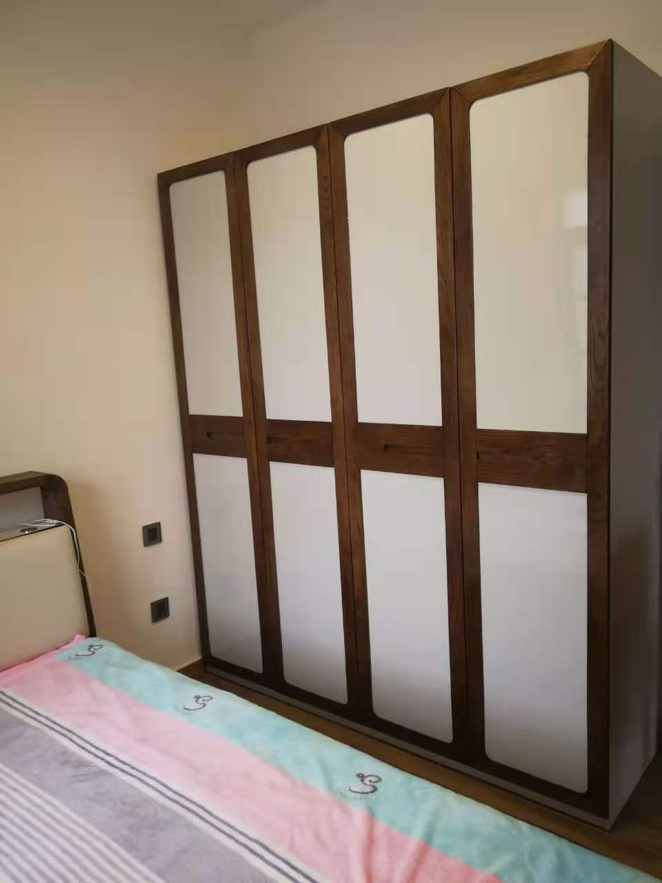 次卧1