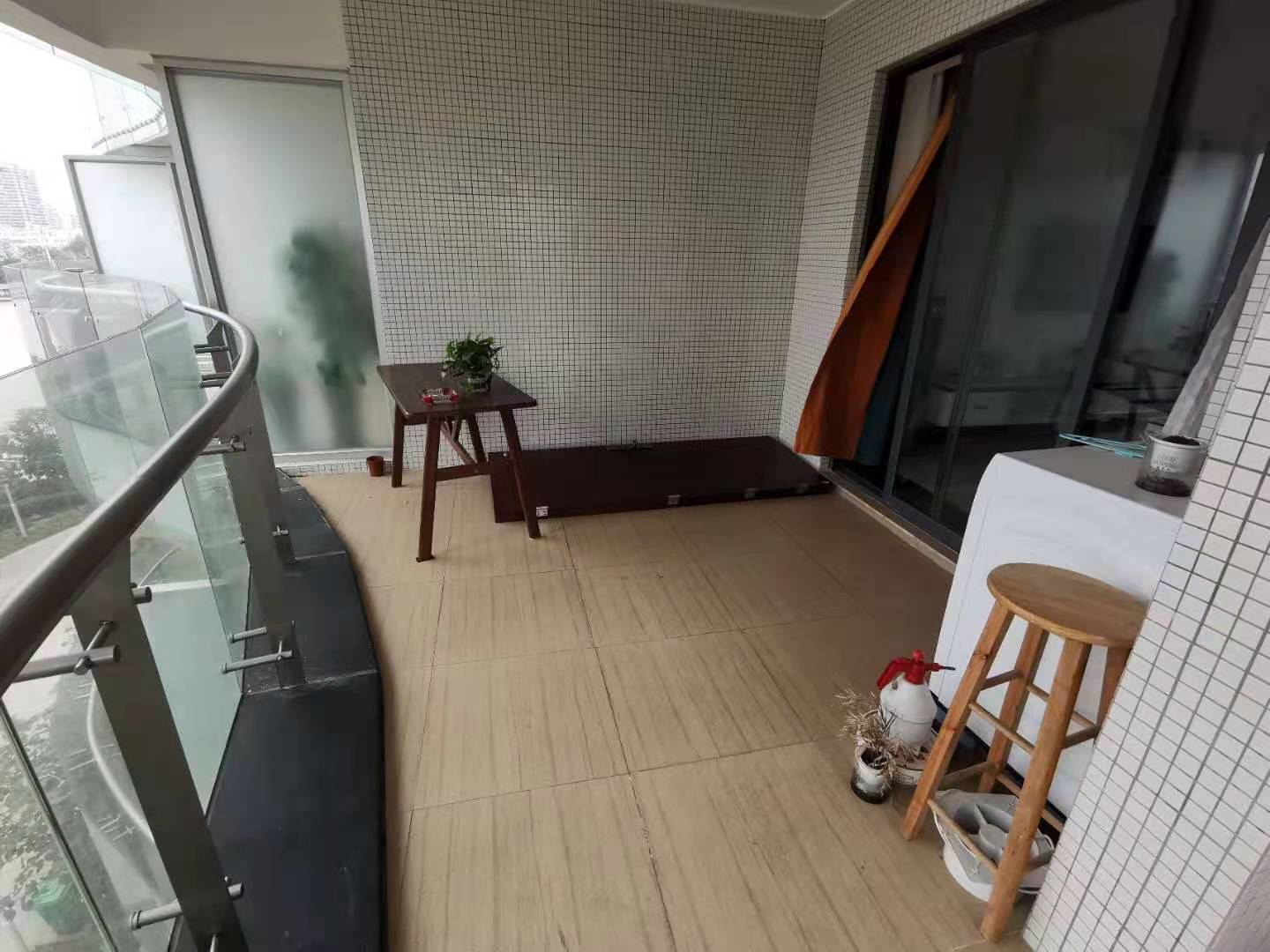 阳台
