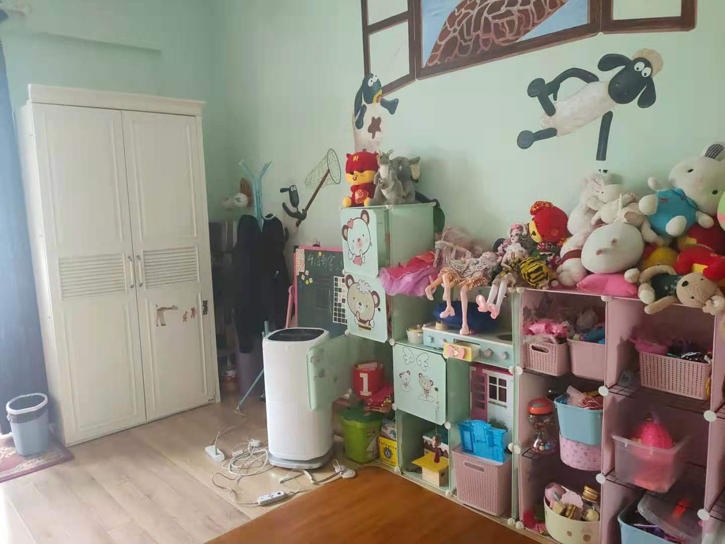 次卧1
