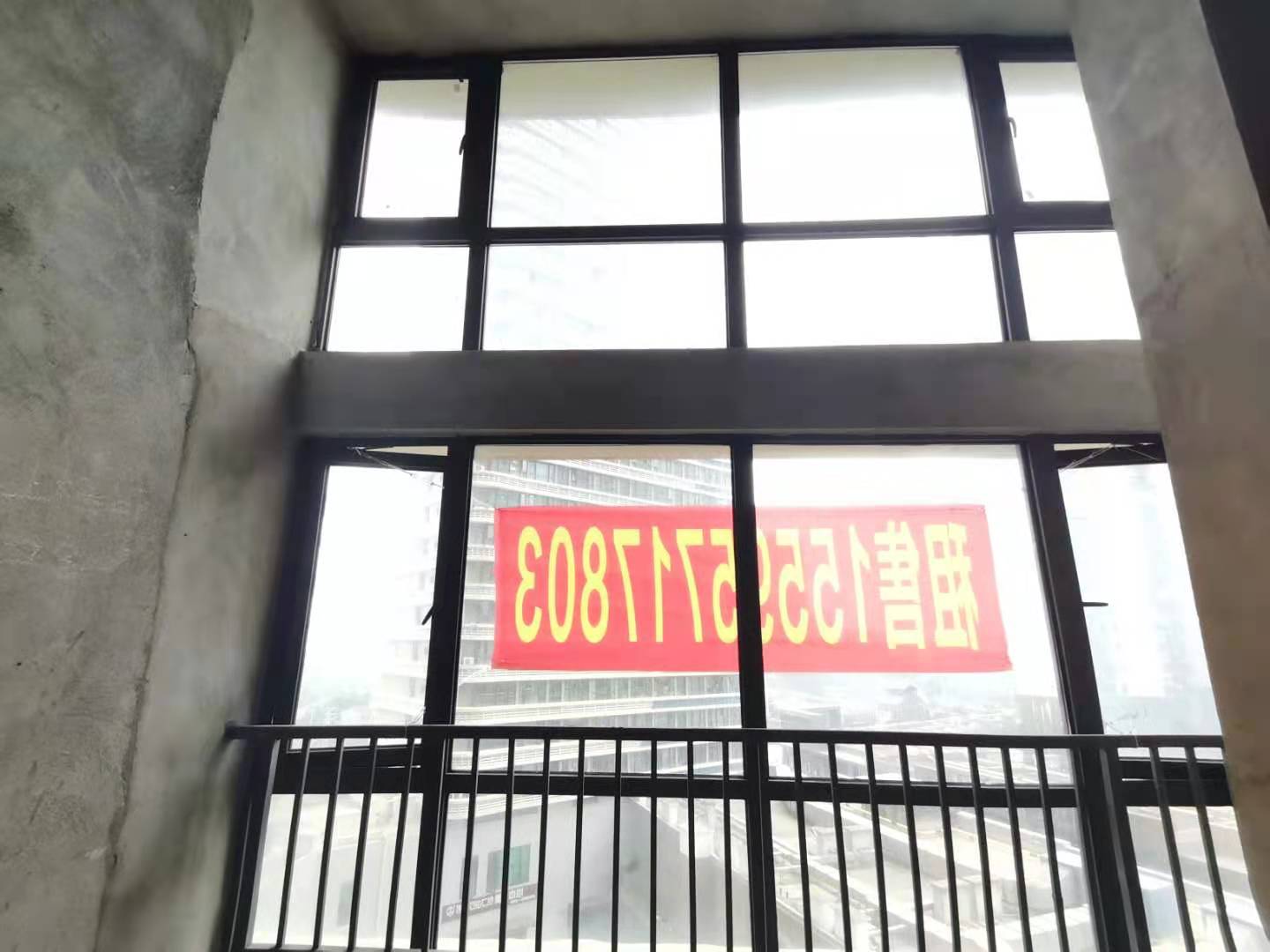 客厅