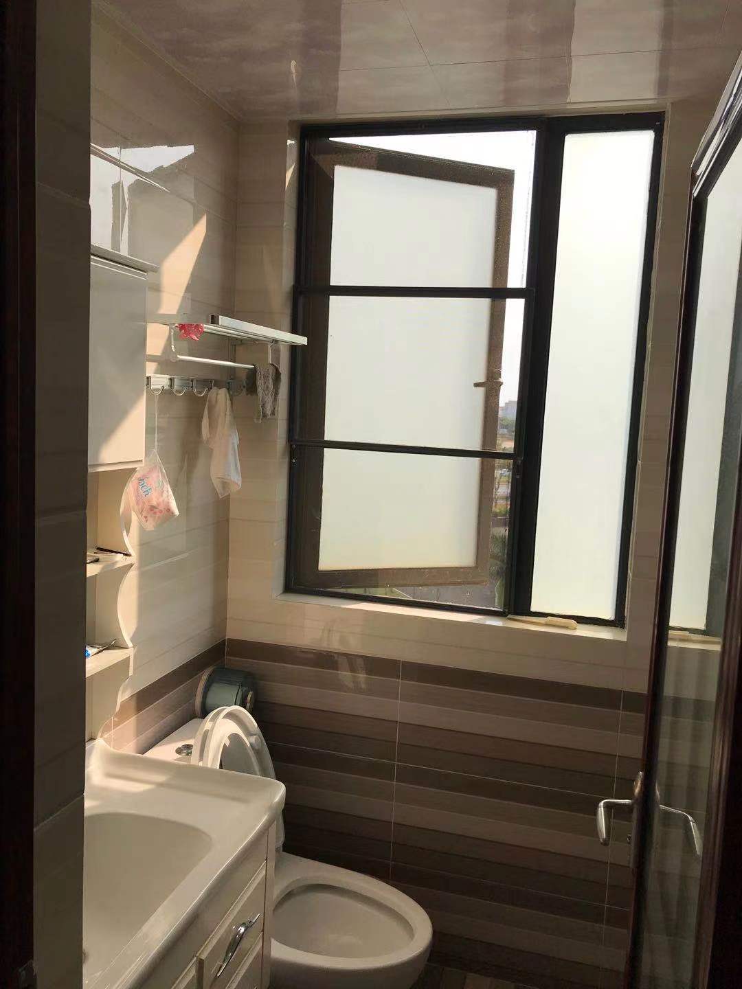 卫生间2