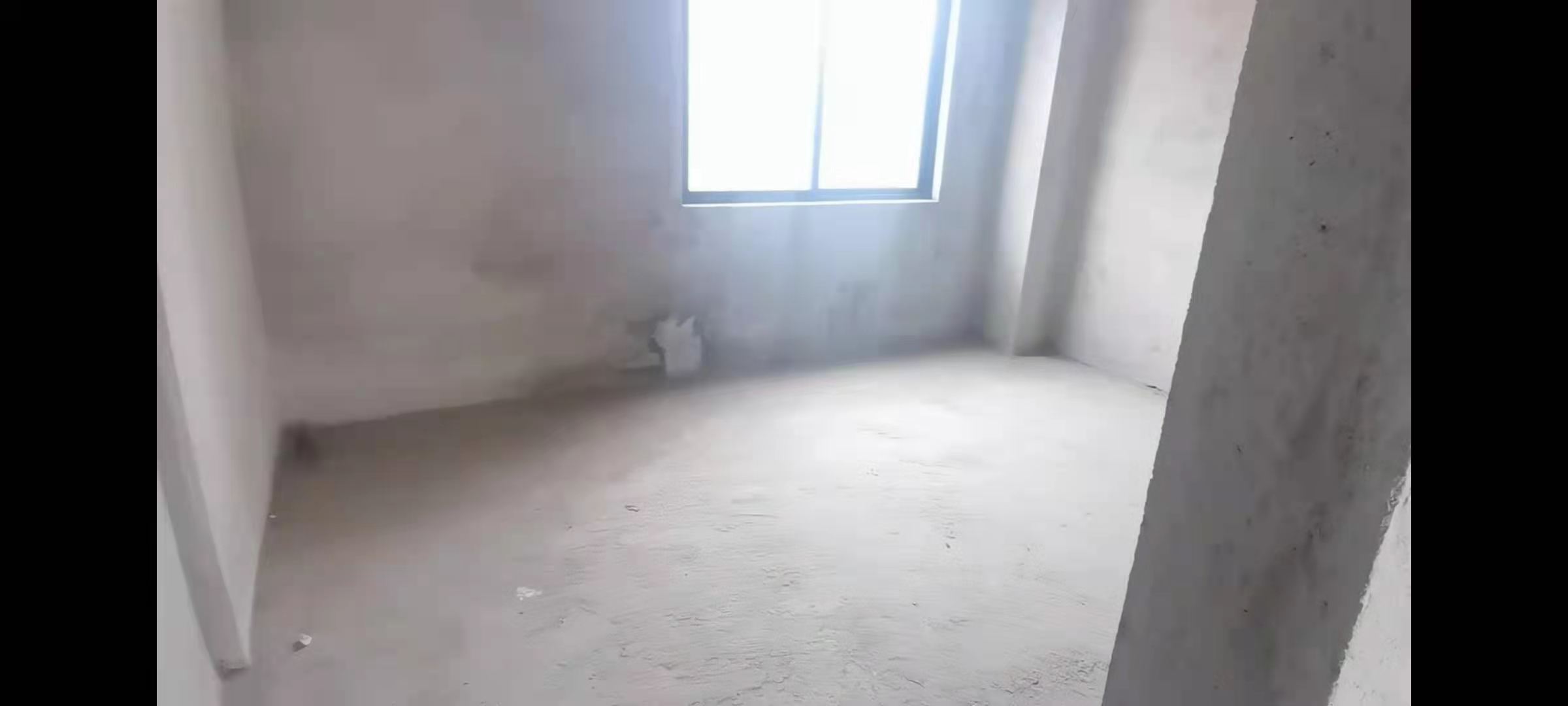 次卧4