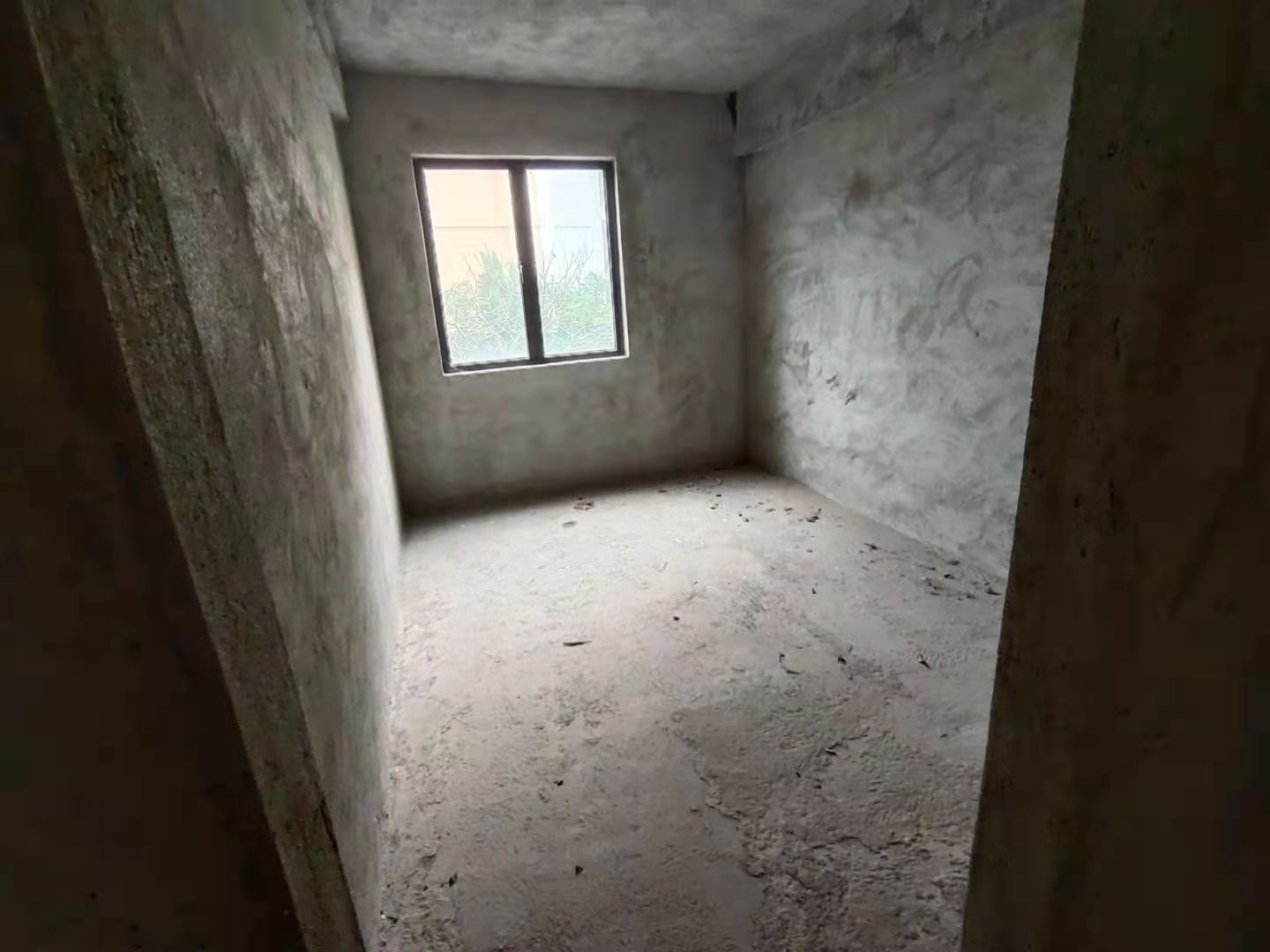 次卧3