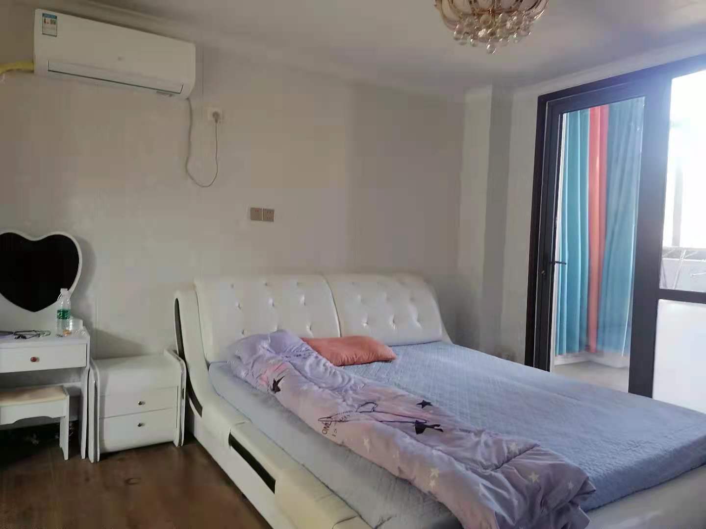 主卧