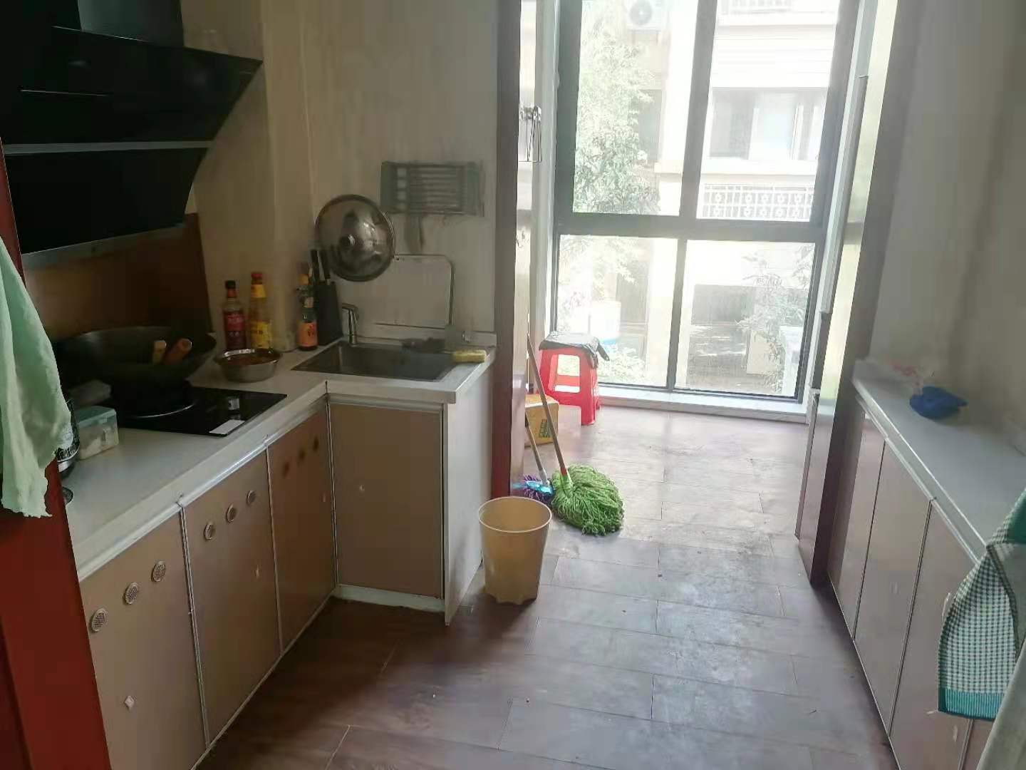 厨房