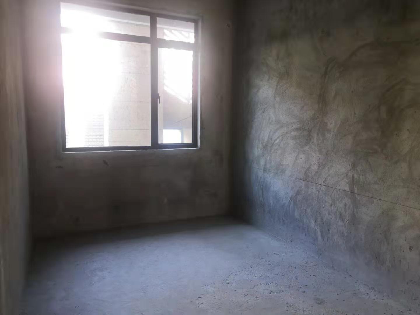 次卧2