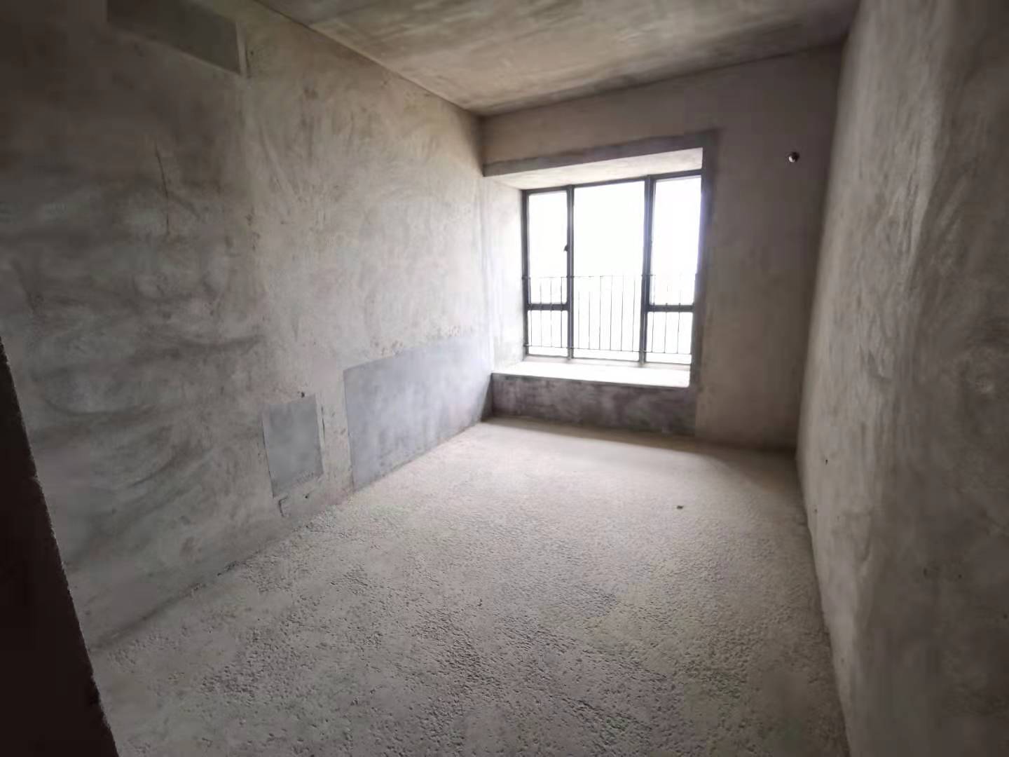 次卧2