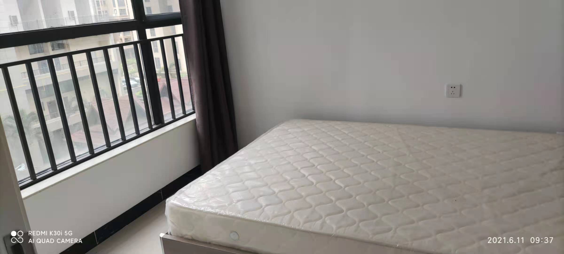 次卧1