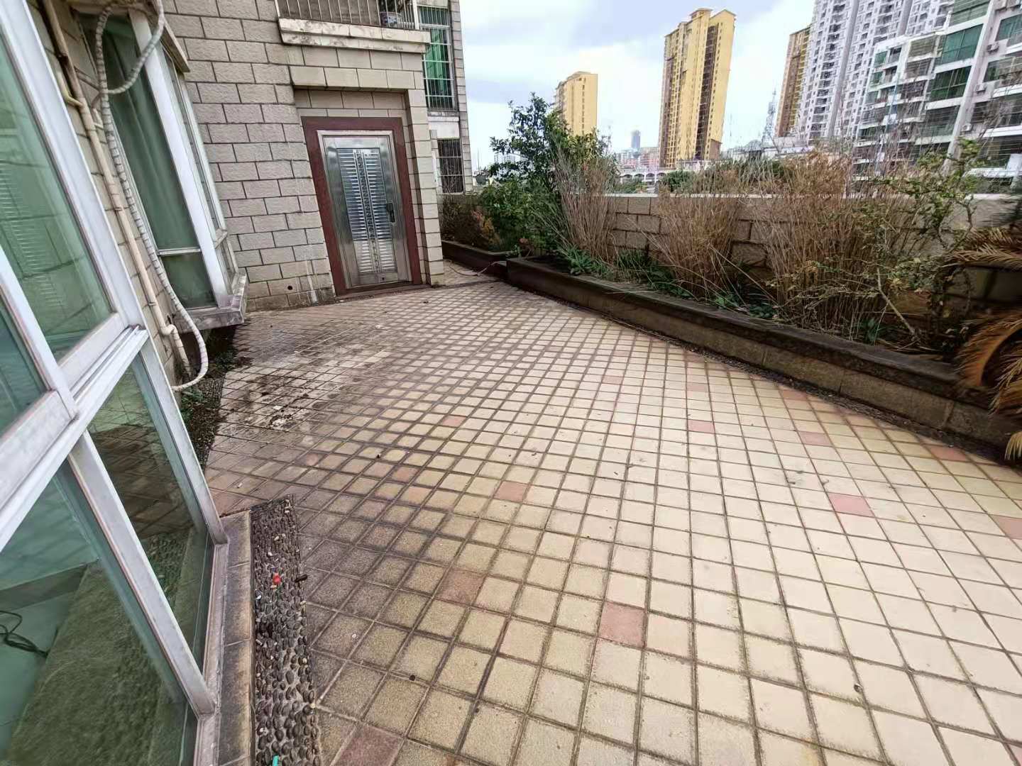 阳台1