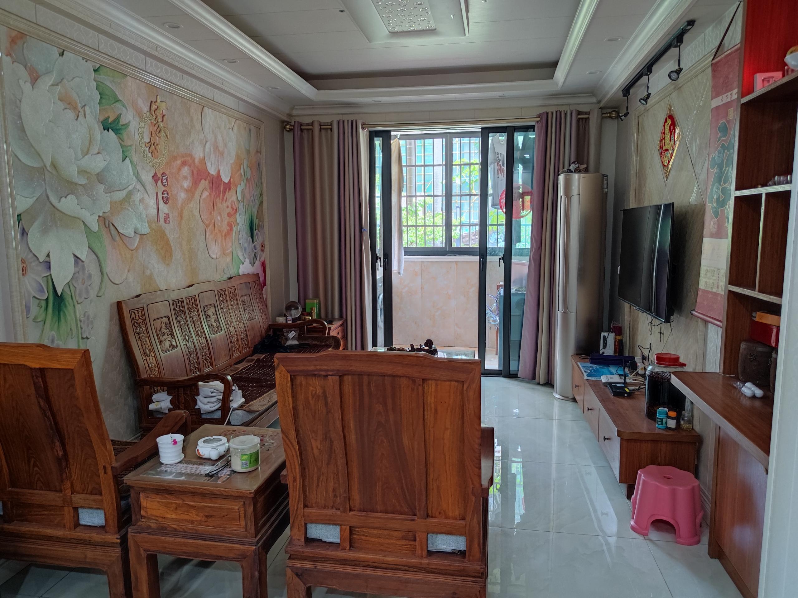 景山花园 景山学校旁 丘海书包 3房出售