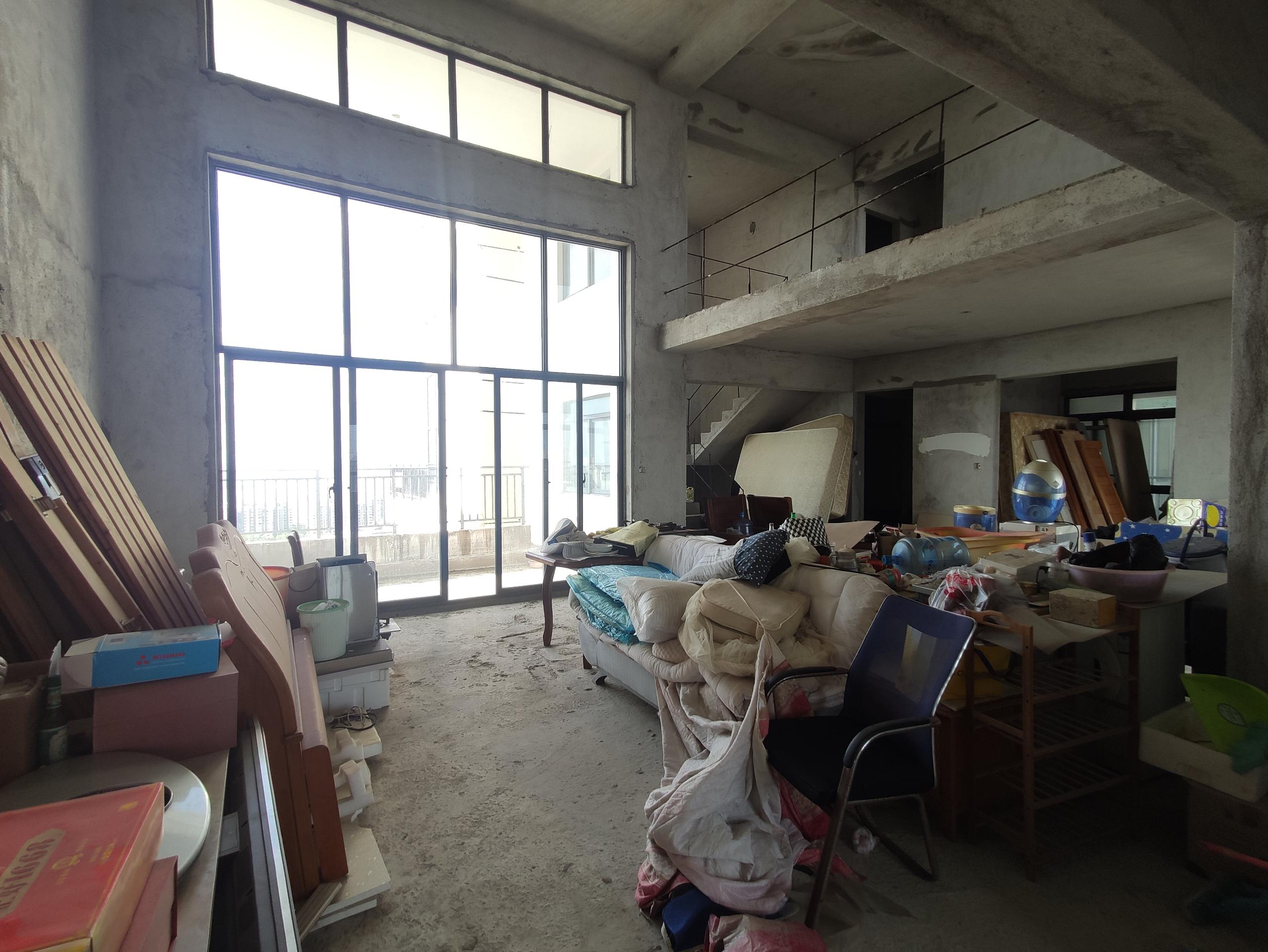 兆南丽湾业主急售 南北通透 视野好