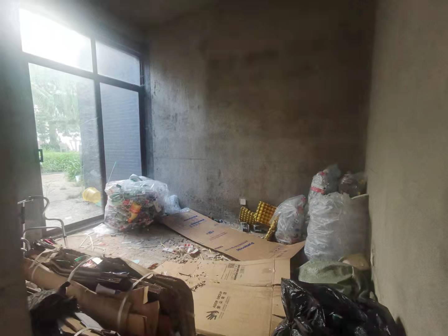 次卧3