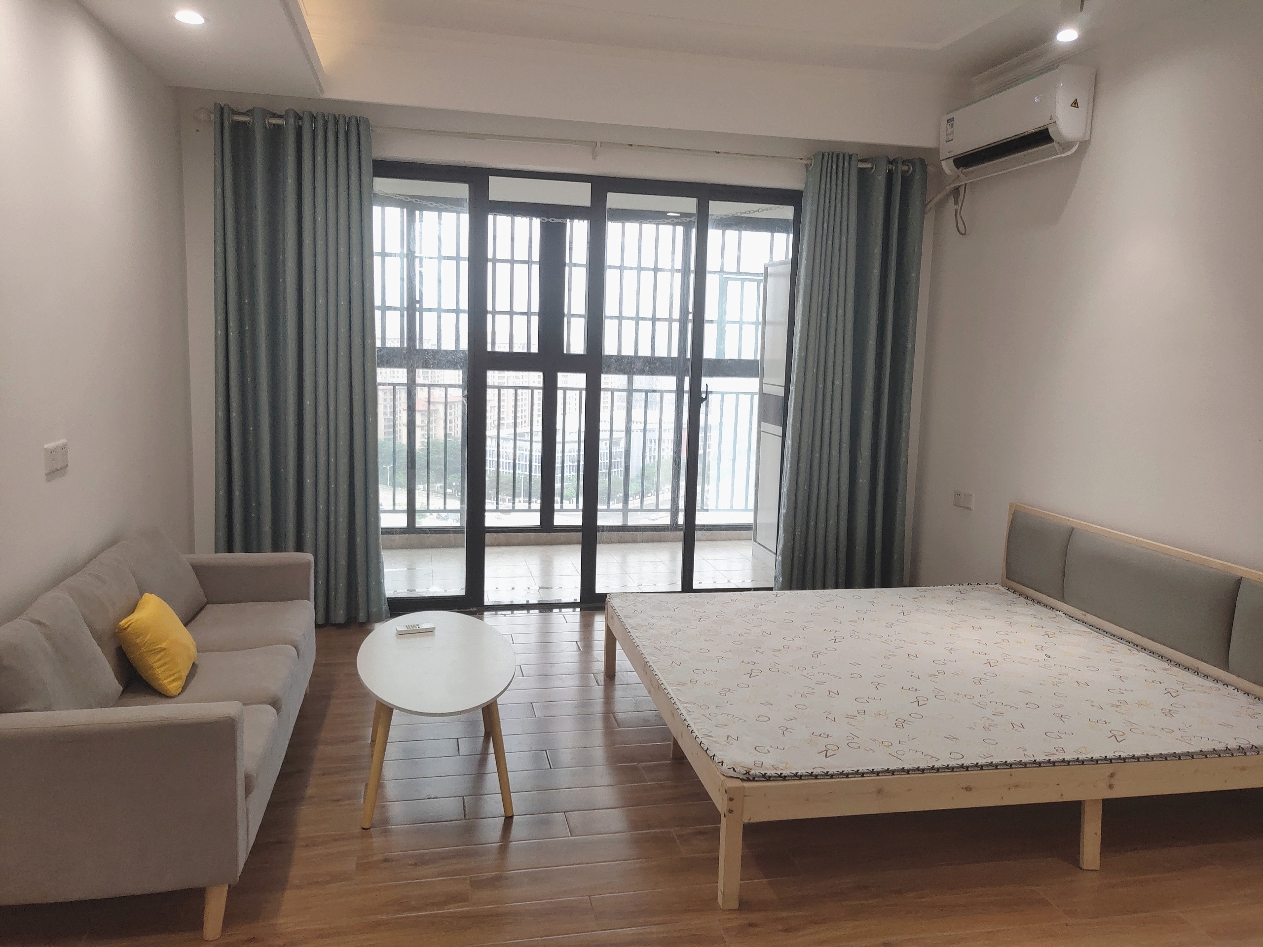 客厅