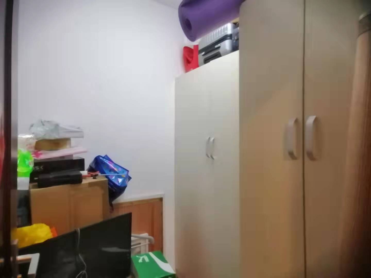 次卧2