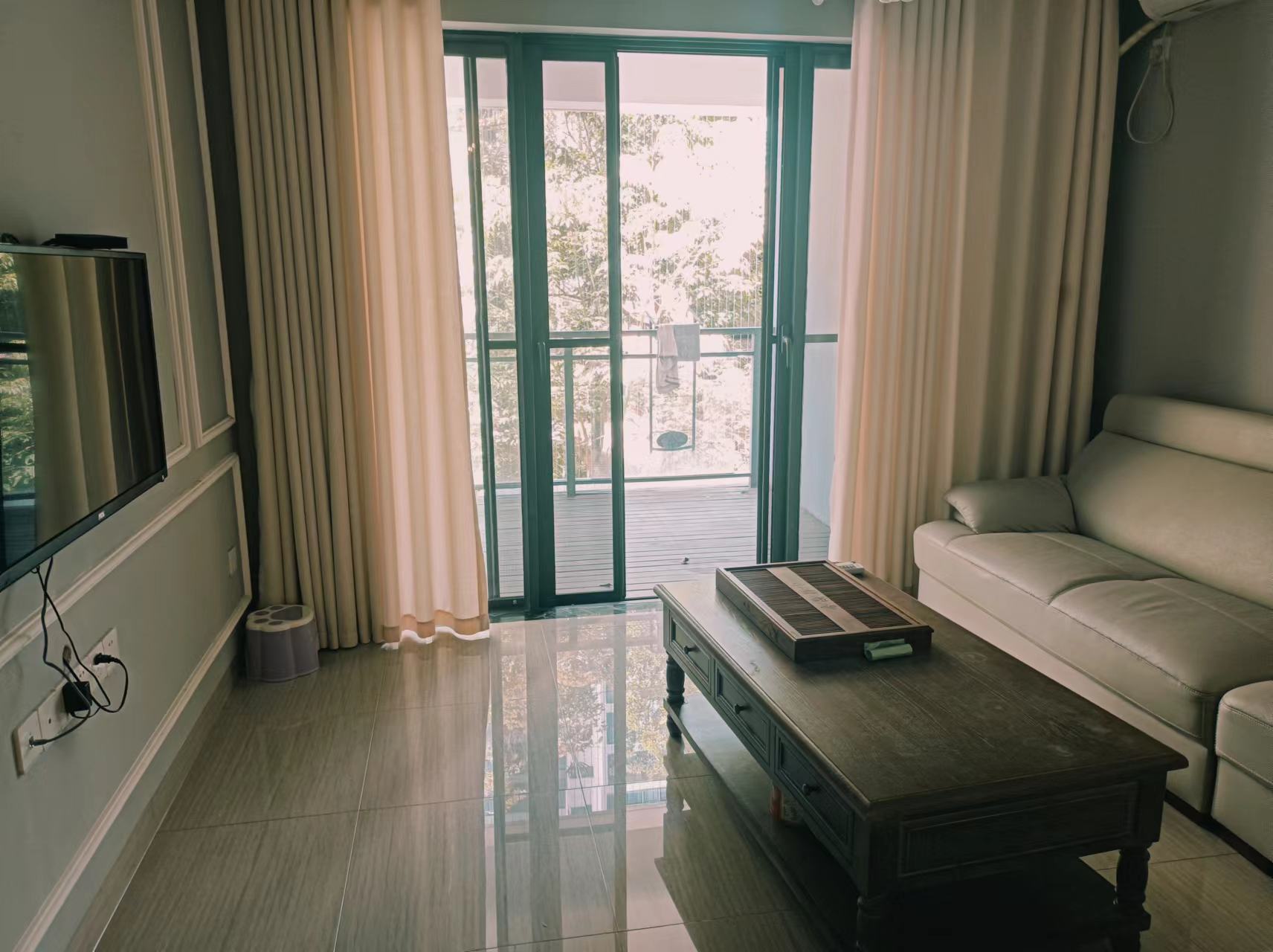 出售 五源河学校旁 伊泰天骄2房