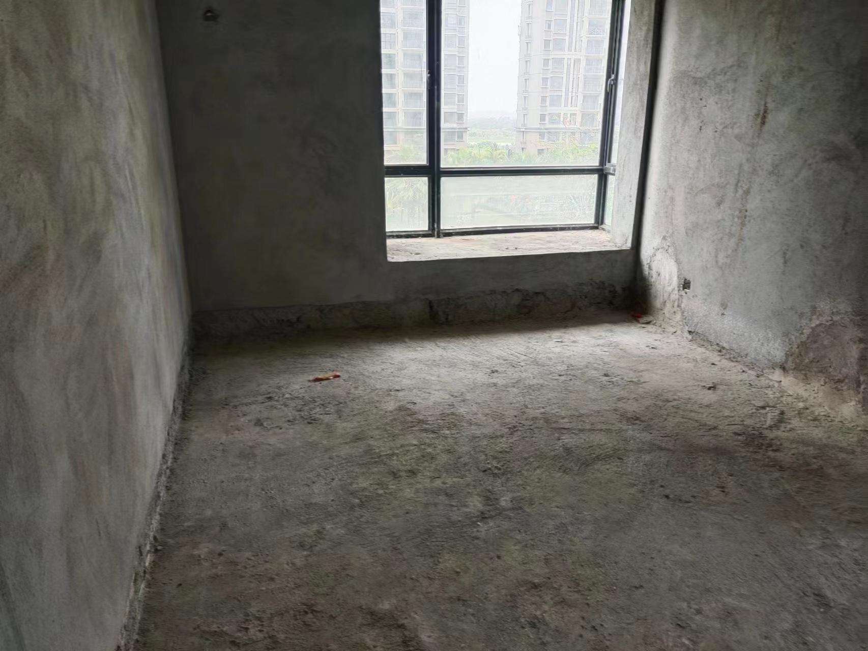次卧1
