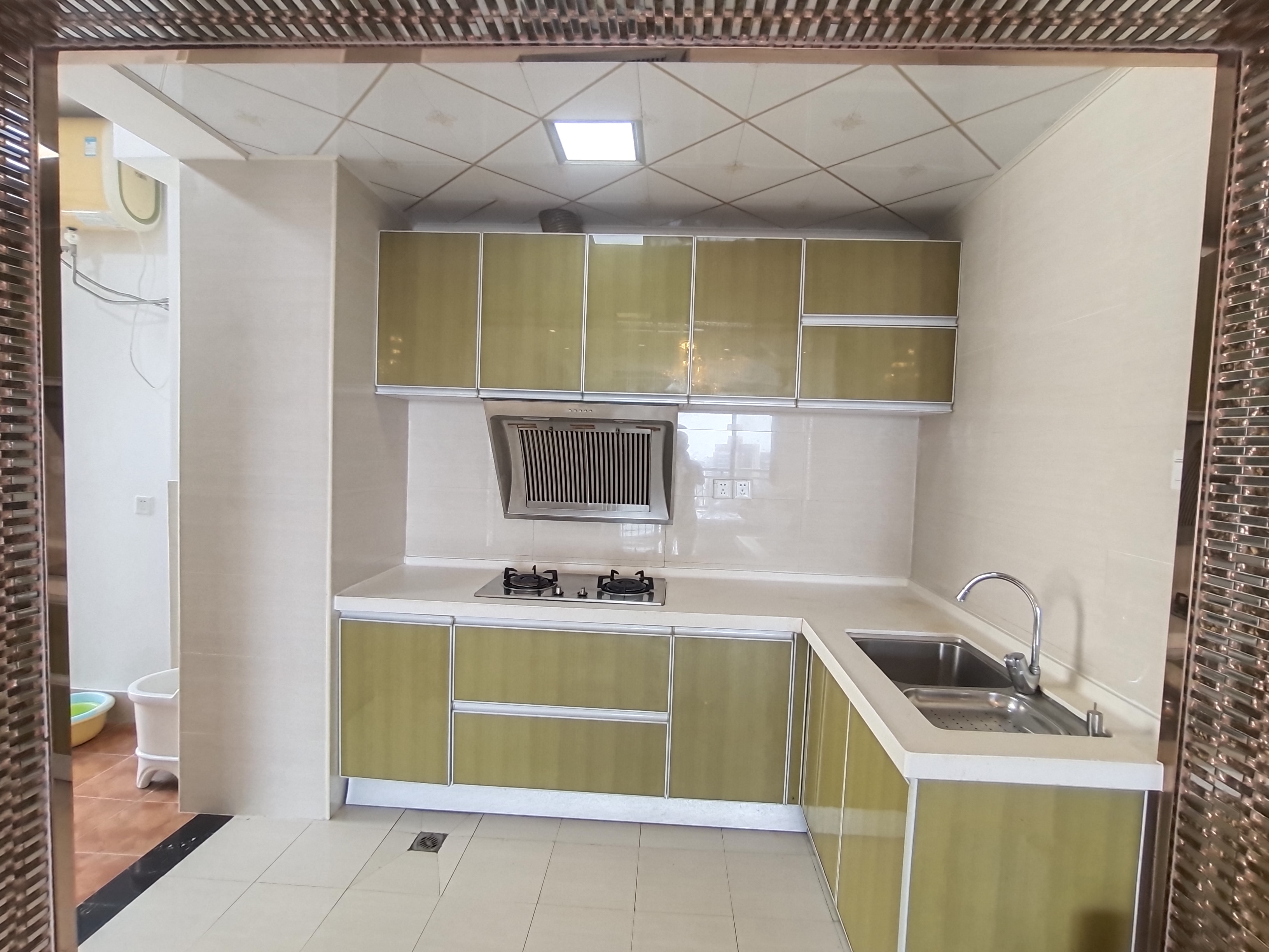 厨房