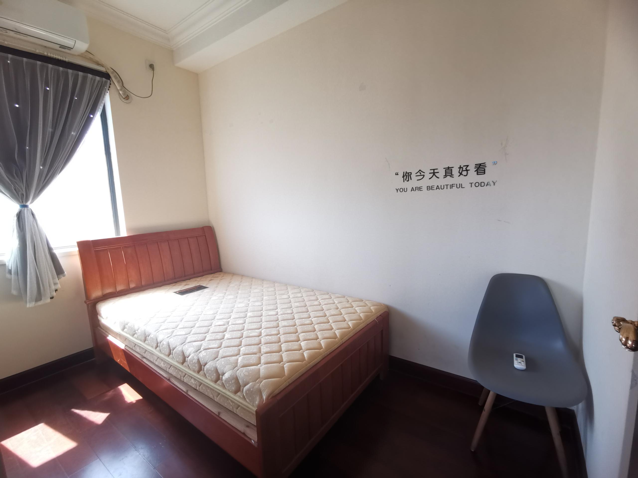 次卧1