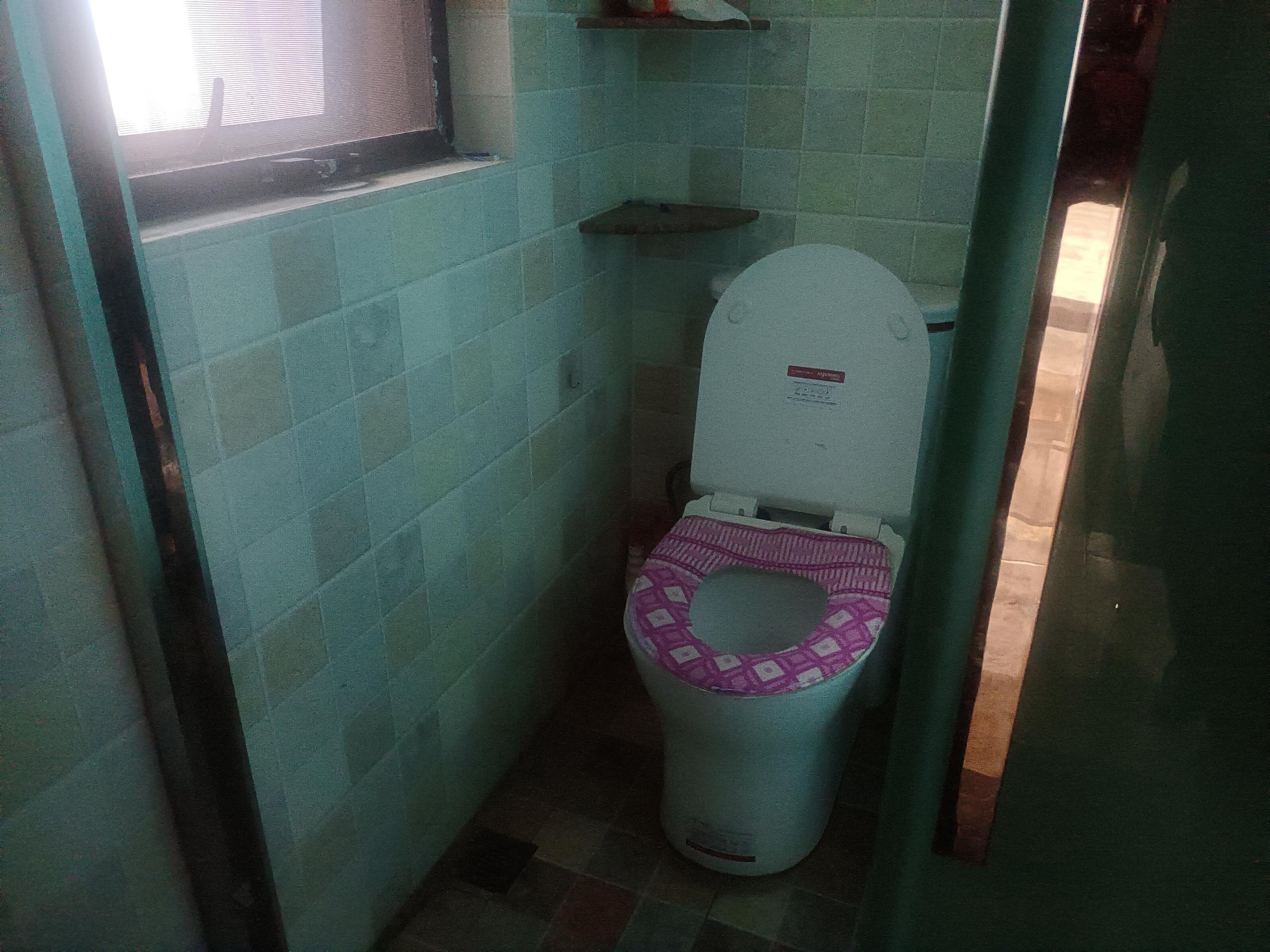 卫生间1
