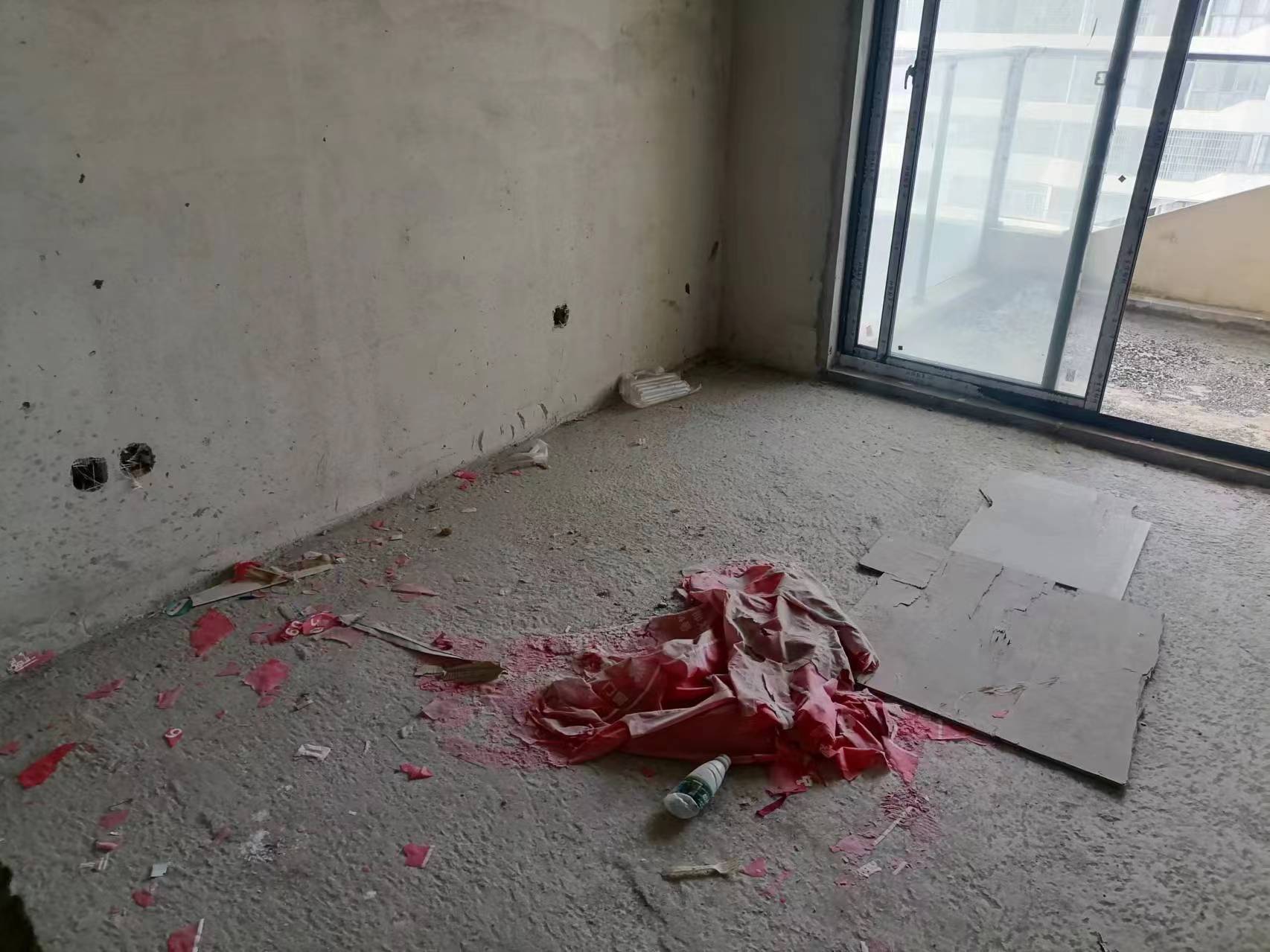 山高附近 吾悦广场一房