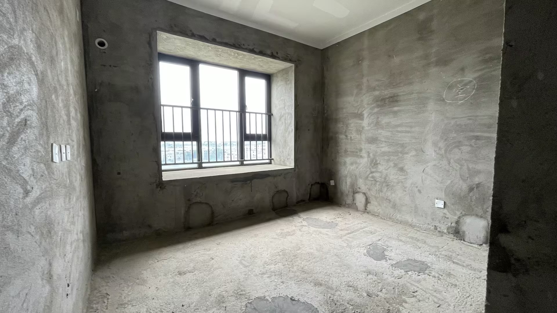 次卧2