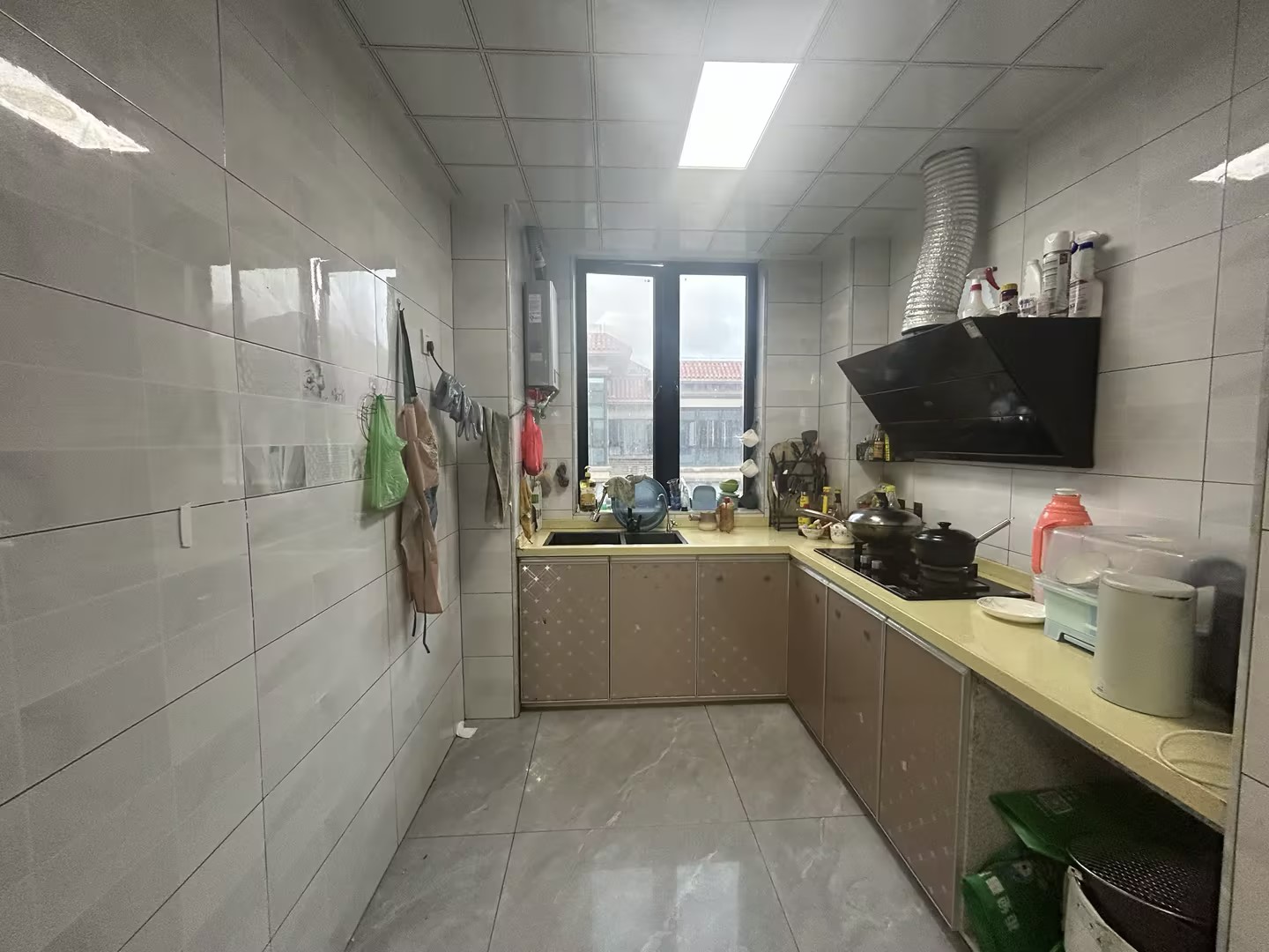 厨房