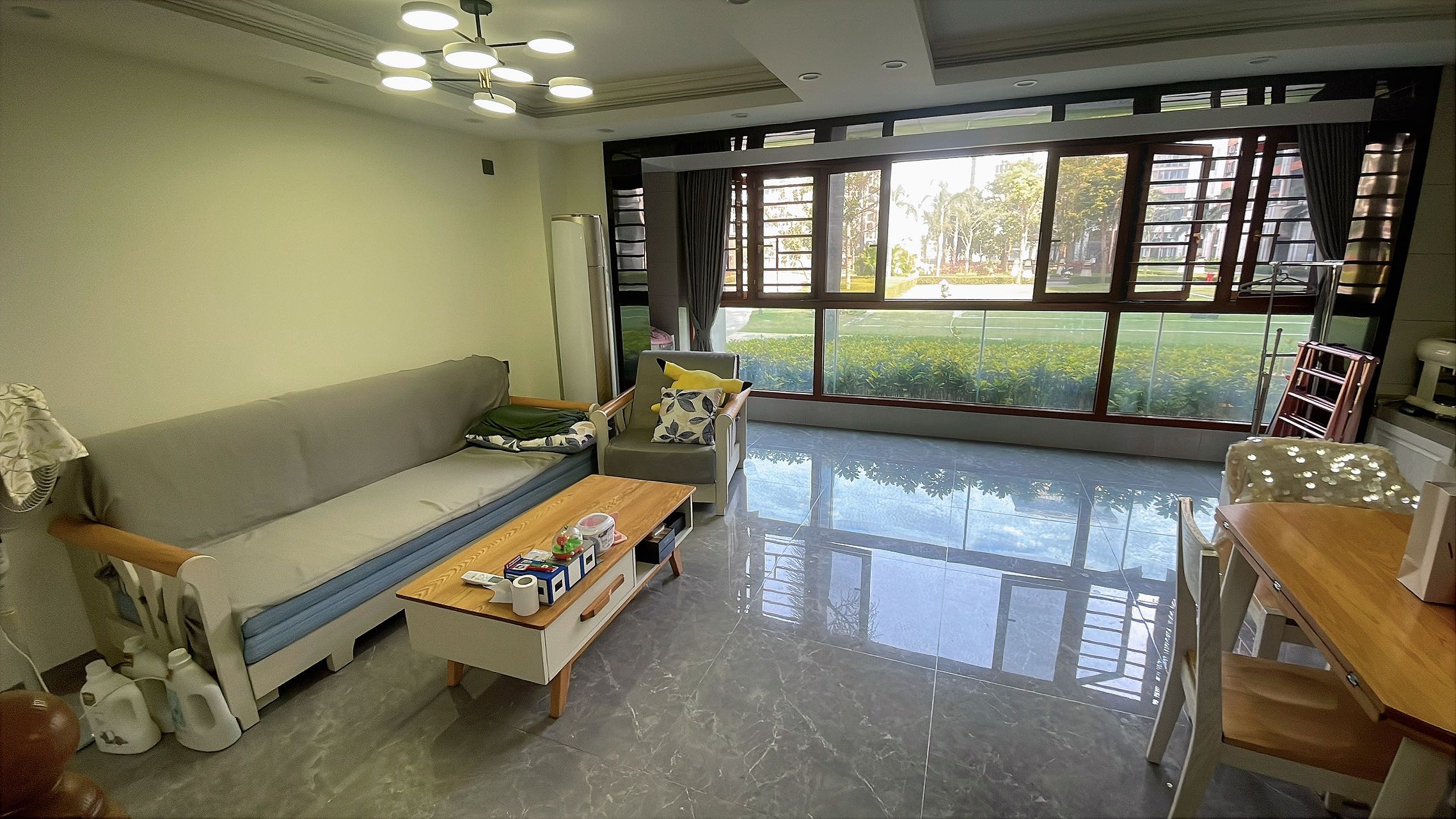 鲁能海蓝公馆 温馨复试房 环境好