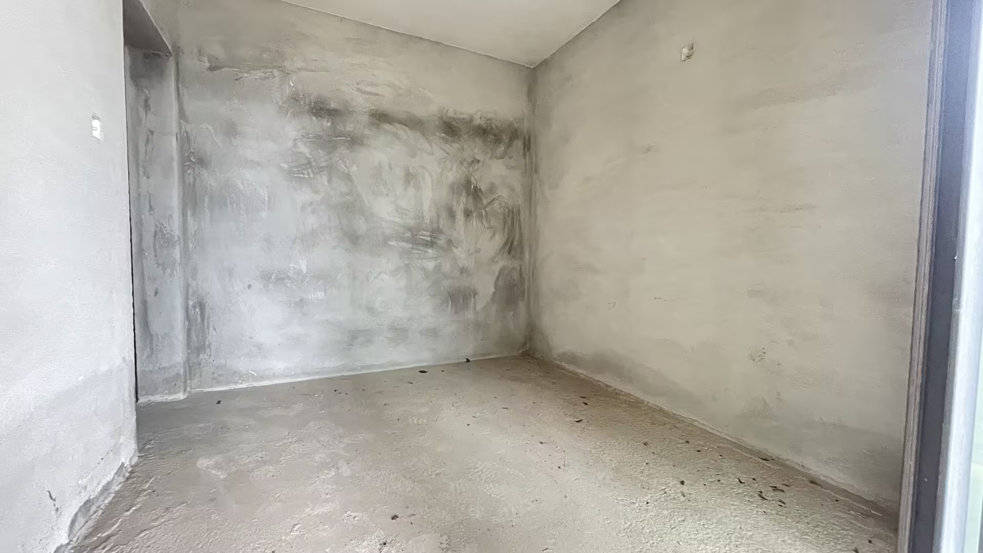 次卧2
