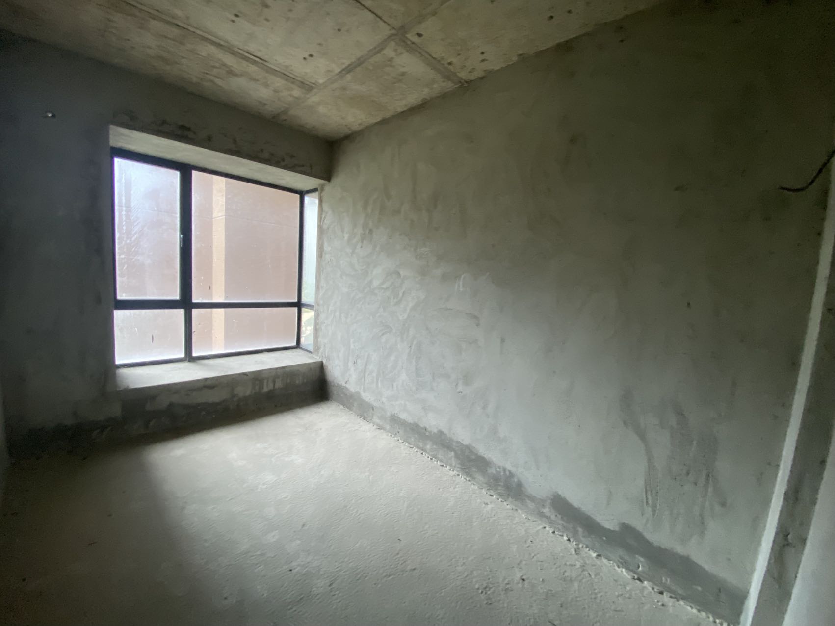 次卧2