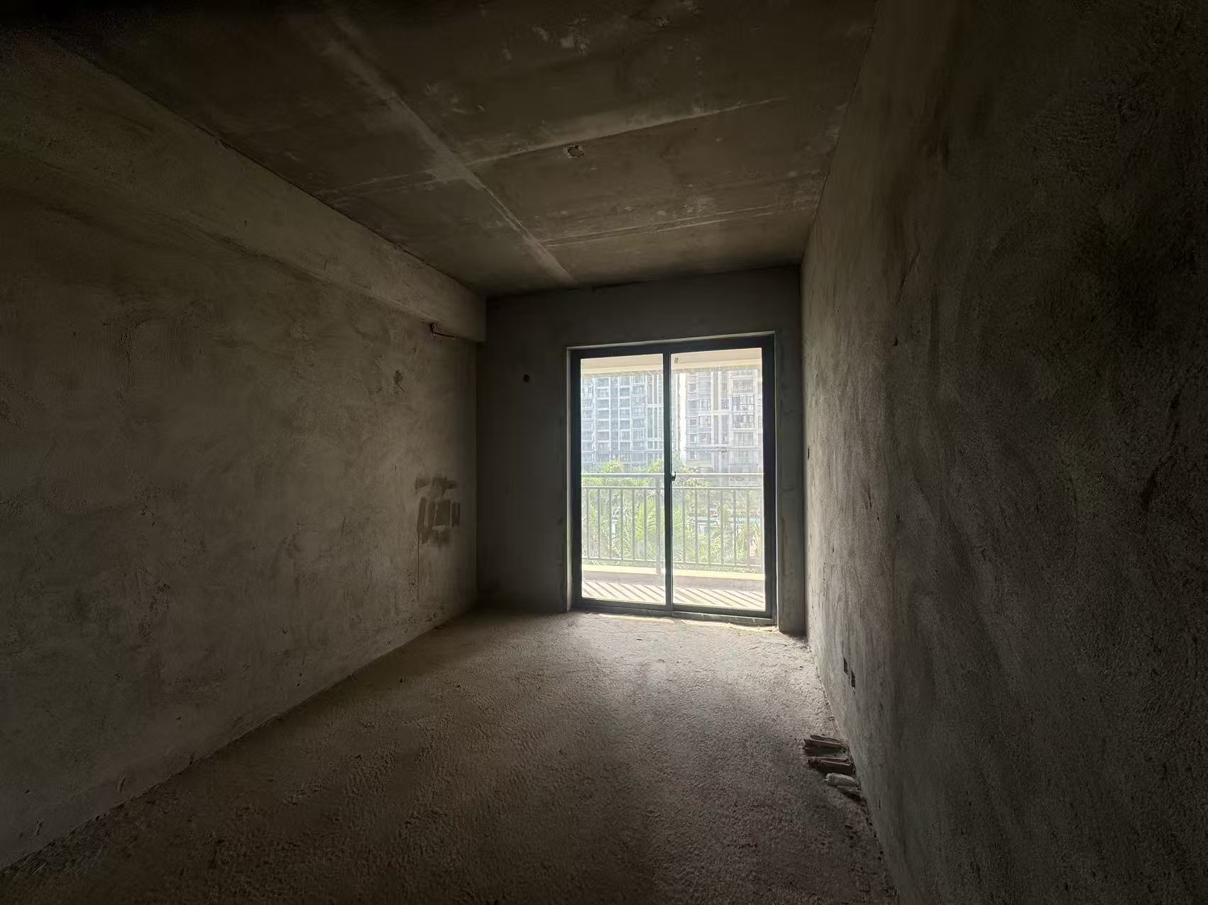 次卧1