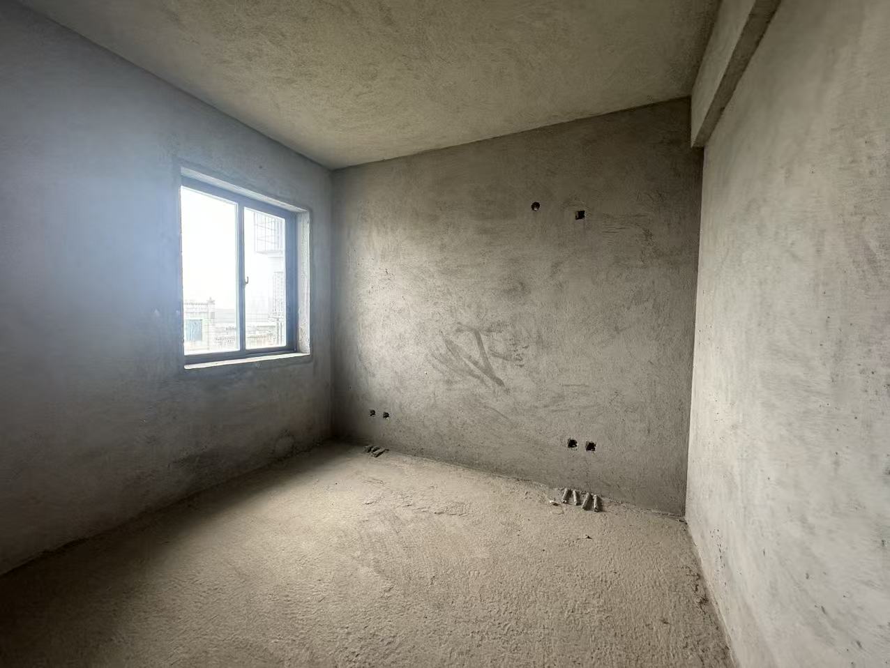 次卧1