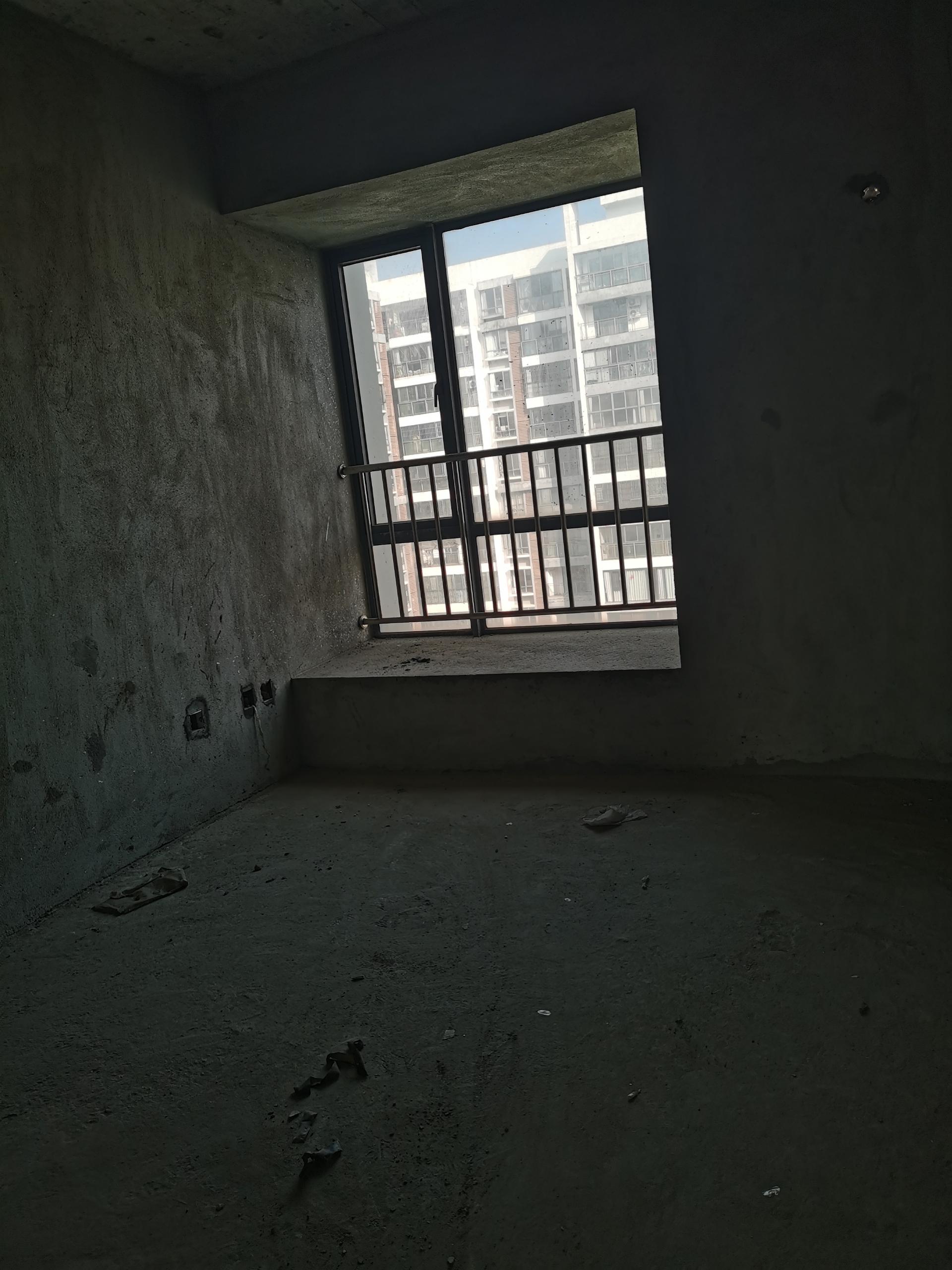 次卧1