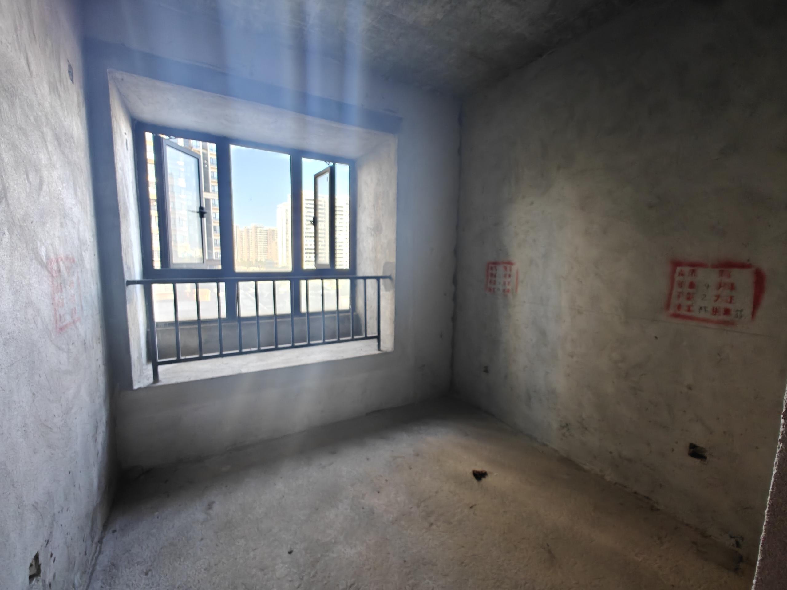 次卧2