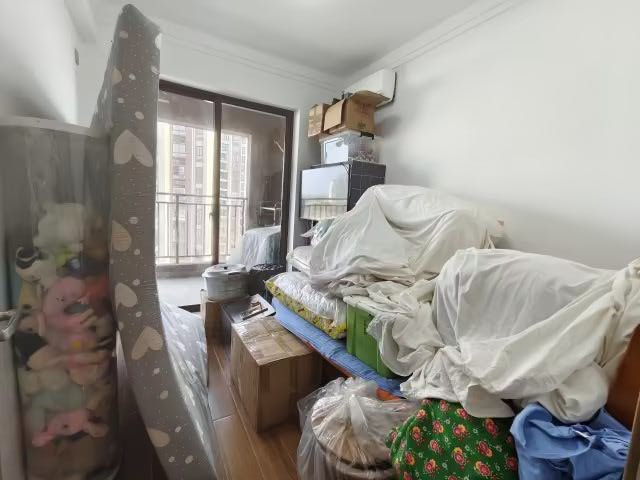 次卧3