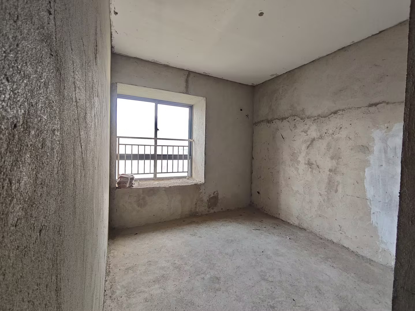 次卧1