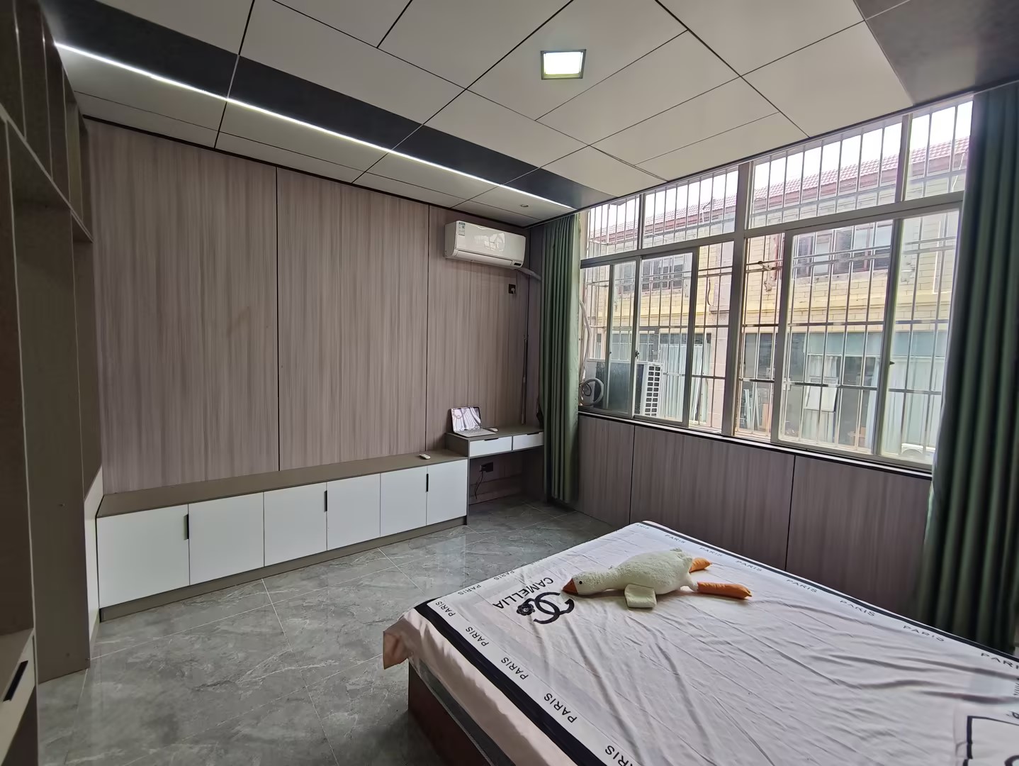 客厅